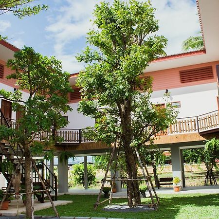 Ban Klong Srabua Hotel Ayutthaya Eksteriør billede